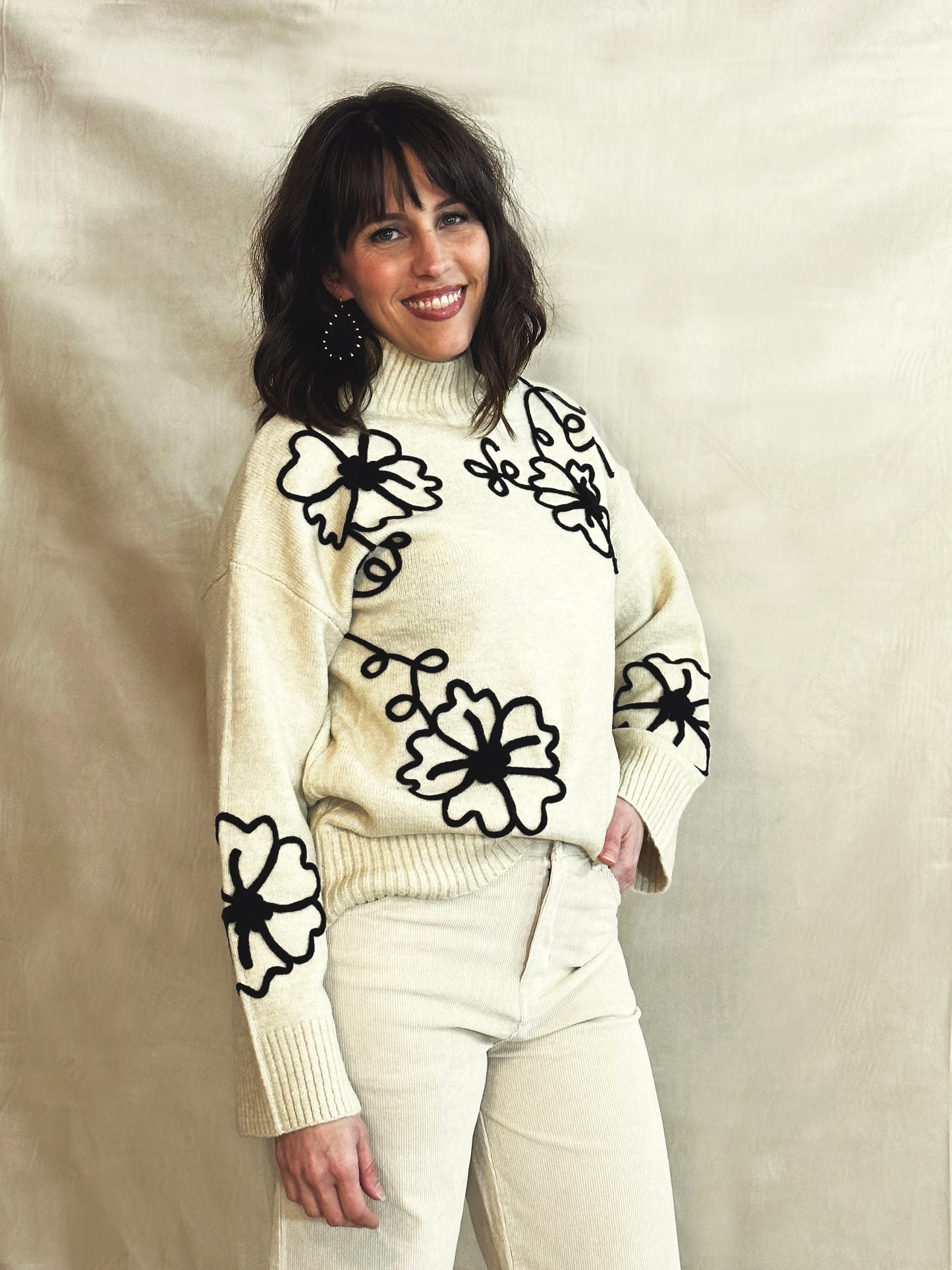 Oatmeal Sweater with Black Piping